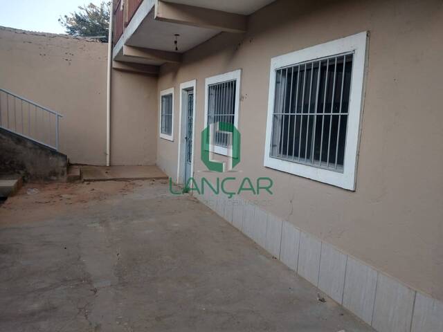 Casa para Venda em São José da Lapa - 5