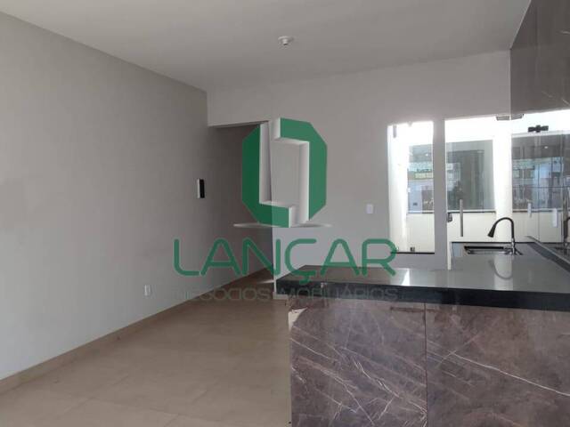 Casa para Venda em São José da Lapa - 3